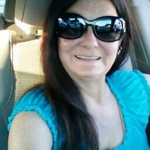 Meet your Posher, Candace